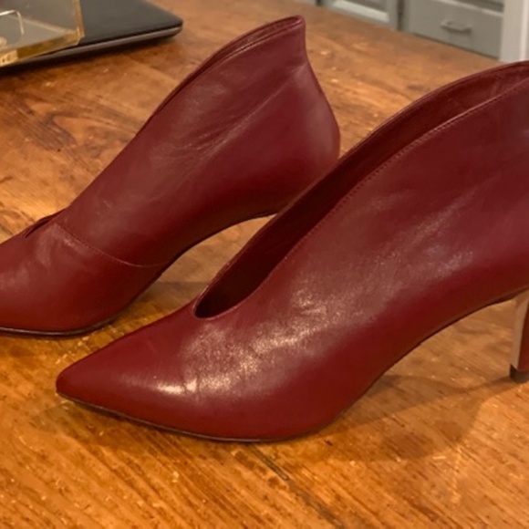 L. K. Bennett Burgandy Ankle Boots - Picture 2 of 5